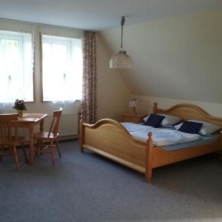 Gaestezimmer - Campingplatz Am Muehlenbach Soltau Exterior photo