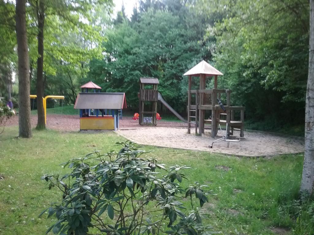 Gaestezimmer - Campingplatz Am Muehlenbach Soltau Exterior photo